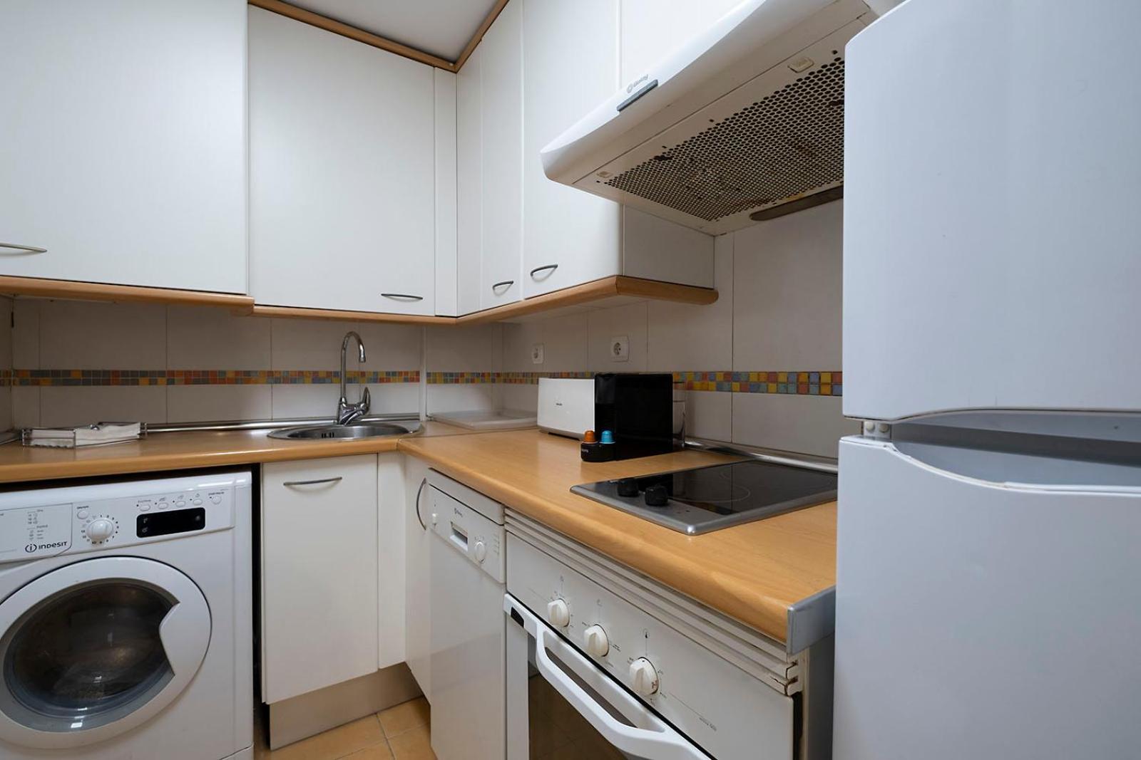Apartamento Wanda Ifema Con Parking Y Piscina Madrid Bagian luar foto